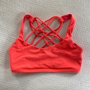 Lululemon Free To Be